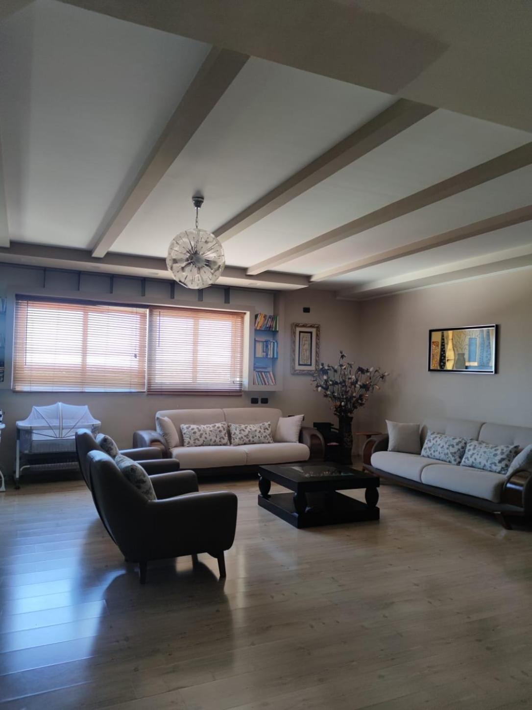 Andi Apartment *